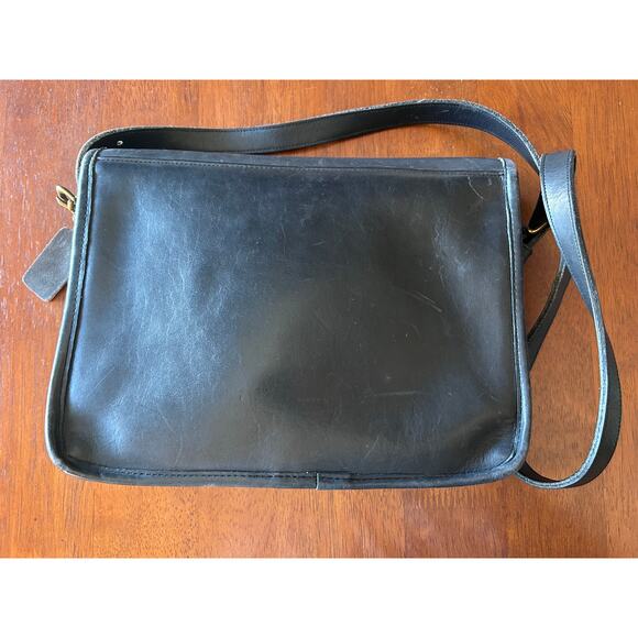 Vintage Coach 9585 Saddle Pouch Black Leather Crossbody NYC Made 1970s Brass - Picture 14 of 15